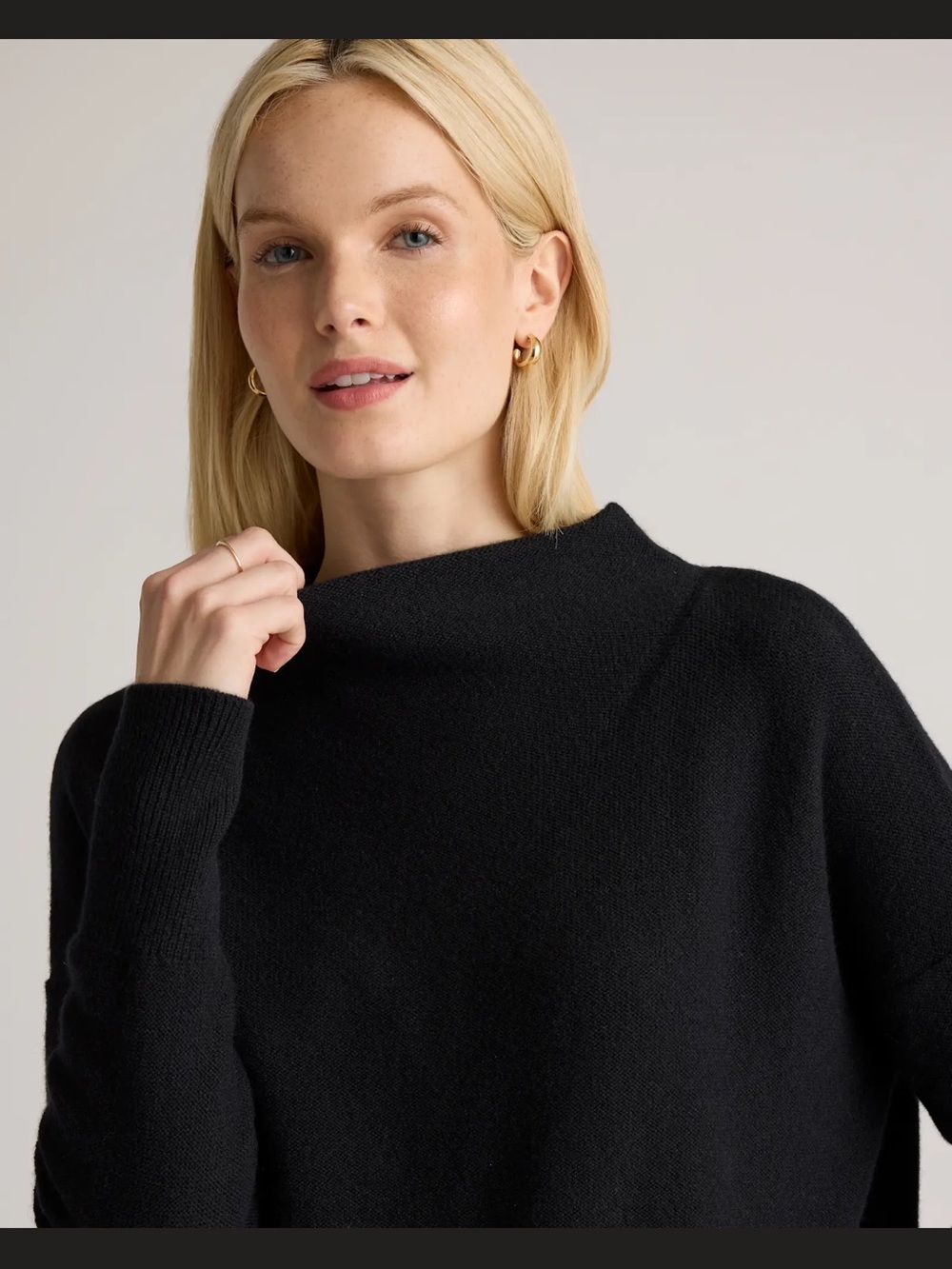 Quince Black Funnel Neck 100% Cashmere Sweater